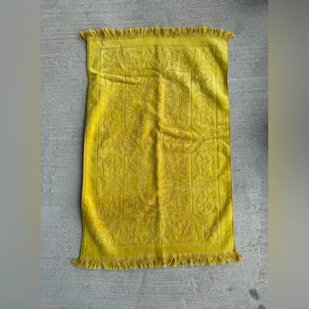 Vintage Sears Dylon Yellow Gold Towel